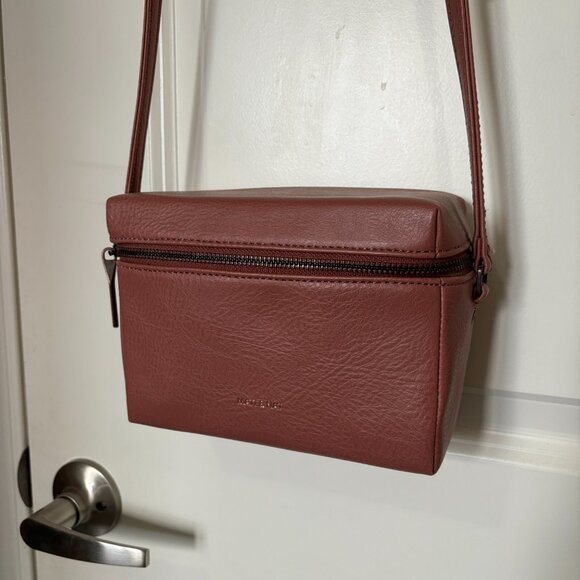 Matt & Nat Crossbody Purse - Picture 2 of 4